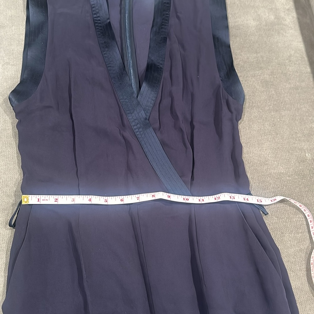 Sleeveless Black V-Neck Jumpsuit - Picture 4 of 8